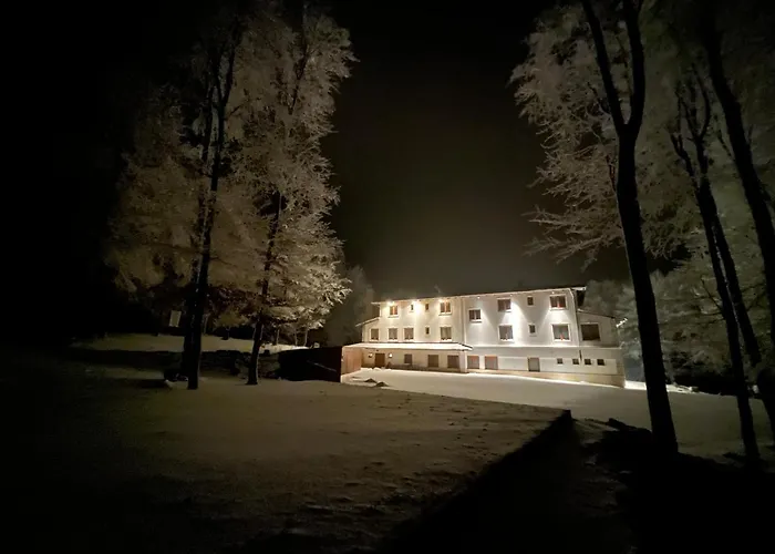 Hotel Galeria Pezinska Baba