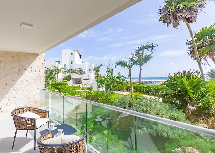 Santamar By Tao Beach Condos With Pool & Walk To Ocean