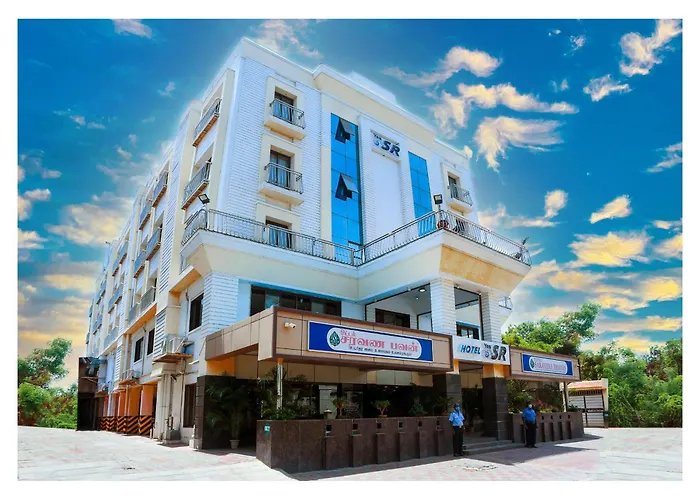 Tiruchchendur Hotels