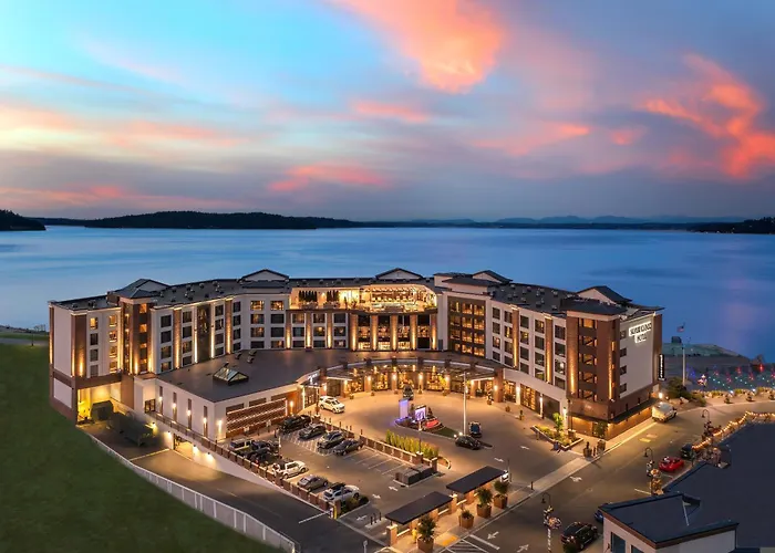 Tacoma Hotels With Jacuzzi in Room