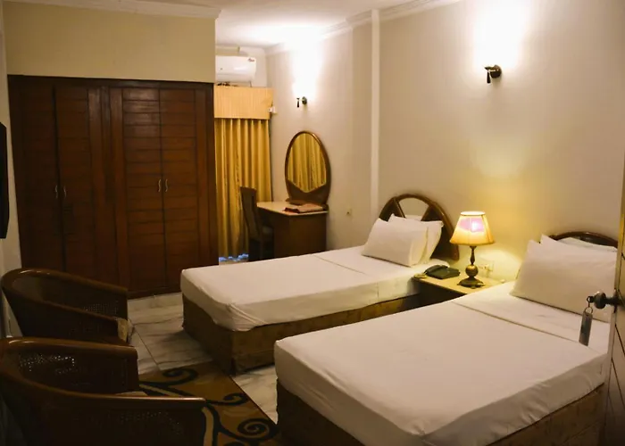 Pak Continental Hotel