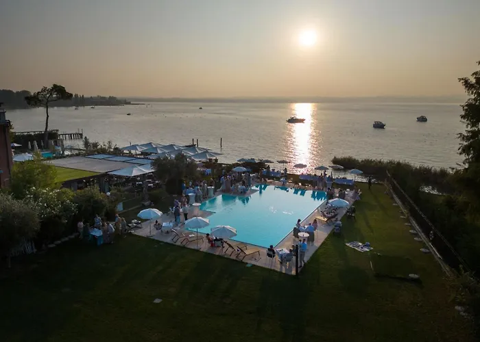 Hotel con jacuzzi a Sirmione