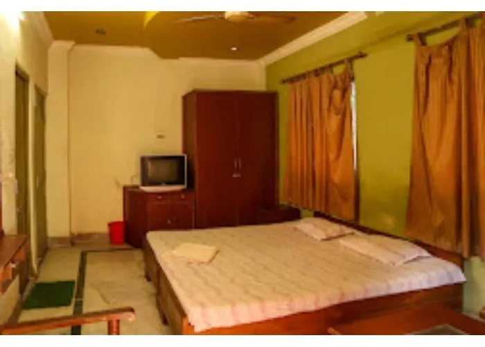 Roxy Inn,Cuttack