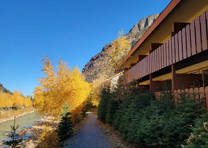 Ouray Hotels With Jacuzzi in Room
