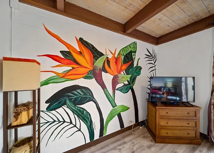 Tropical Paradise, Relaxing 1Br Condo Near Magic Sands Beach
