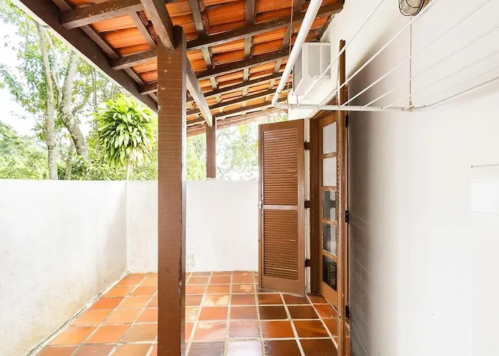 Pousadas com piscina privada em Ilhabela