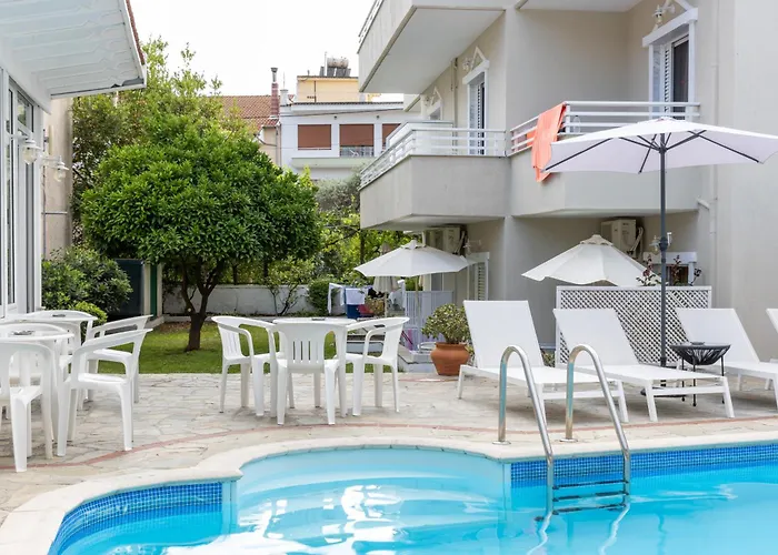 Philoxenia Inn