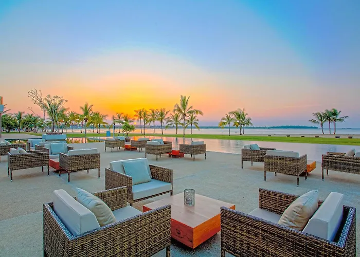 Amaya Beach Passikudah