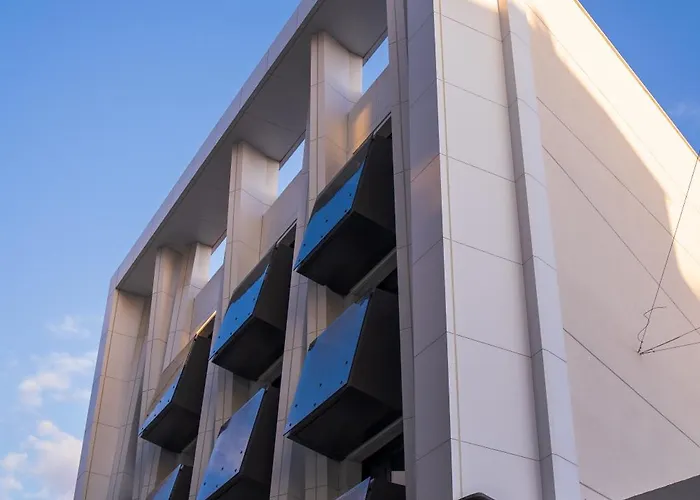 Raam Luxury Suites