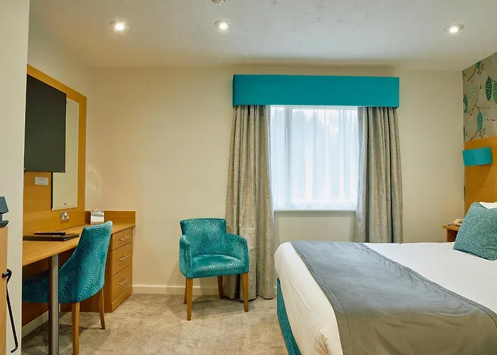 Huddersfield Hotels