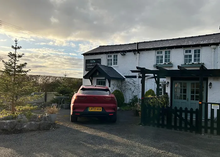 St Asaph Hotels