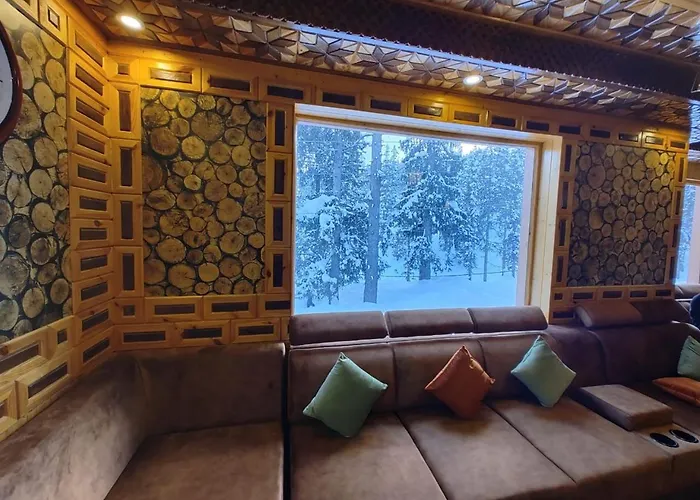 Hotel Gulmarg Lux Shanum