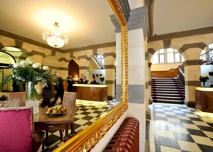 York Hotels With Jacuzzi in Room