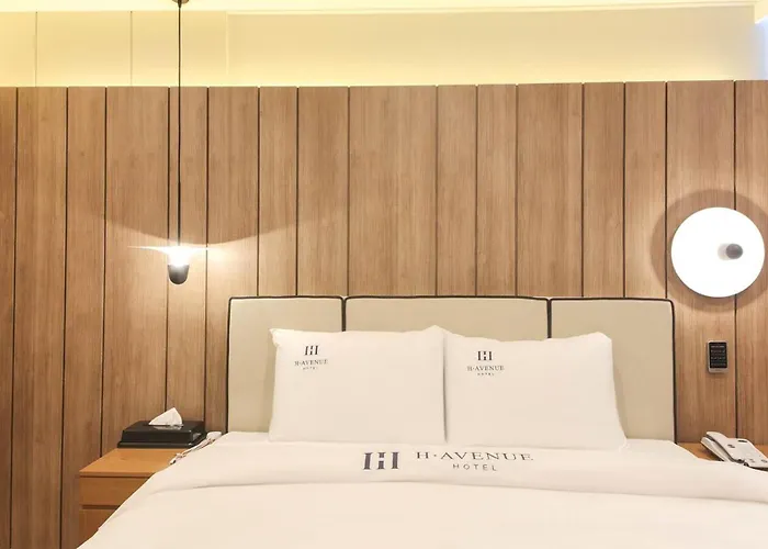 H Avenue Hotel In Gyeongju