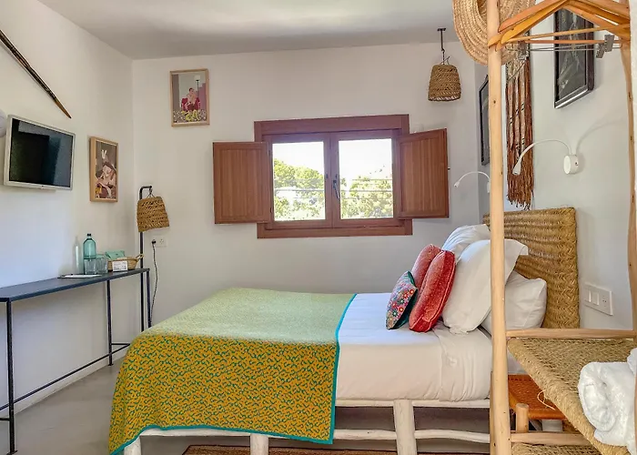 Sant Josep de sa Talaia Hotels