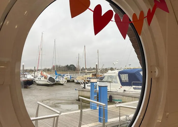 Emsworth Hotels