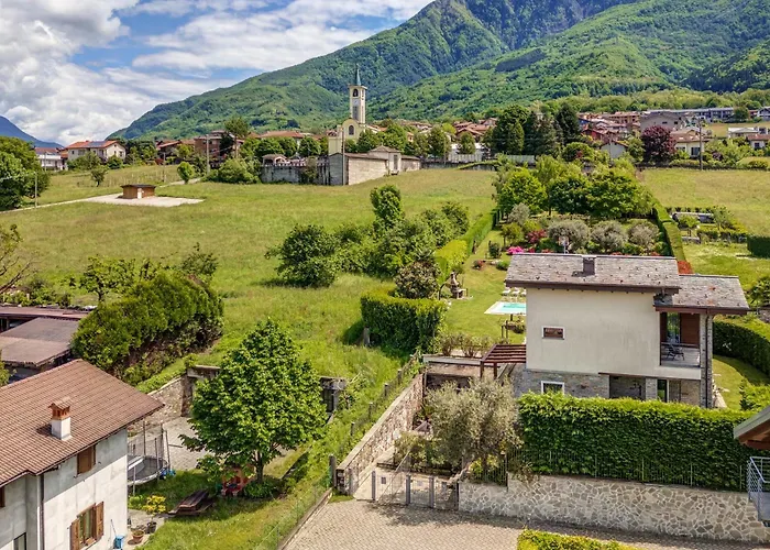 Villa La Corte With Amazing Pool And Garden