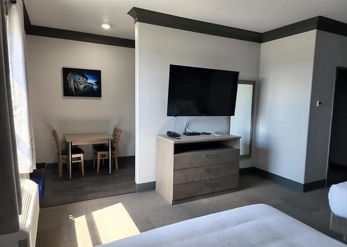 Stephenville Hotels