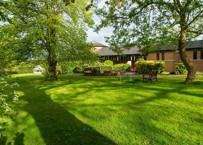 Chigwell Hotels
