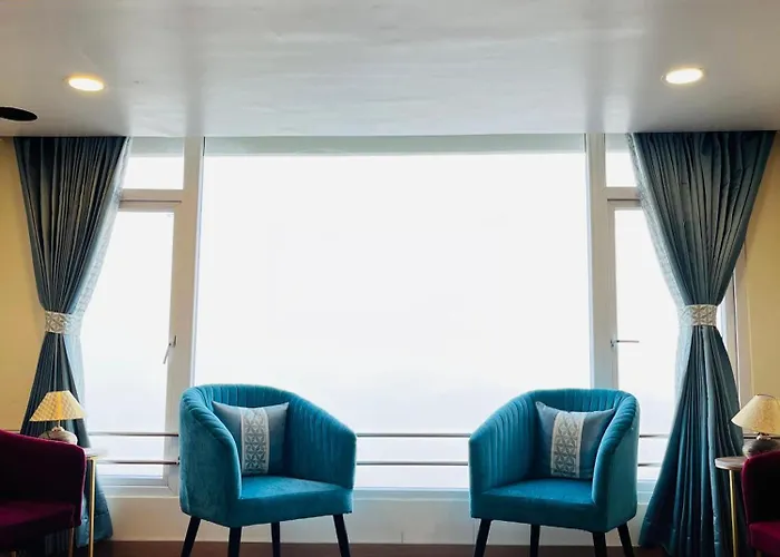 Hotel Broadway Boutique Mall Road Darjeeling - A Luxury Collection - Best Seller