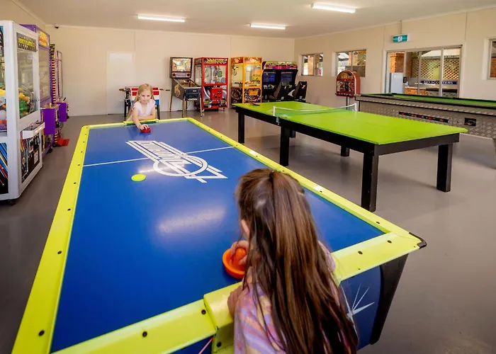 Normanville Hotels