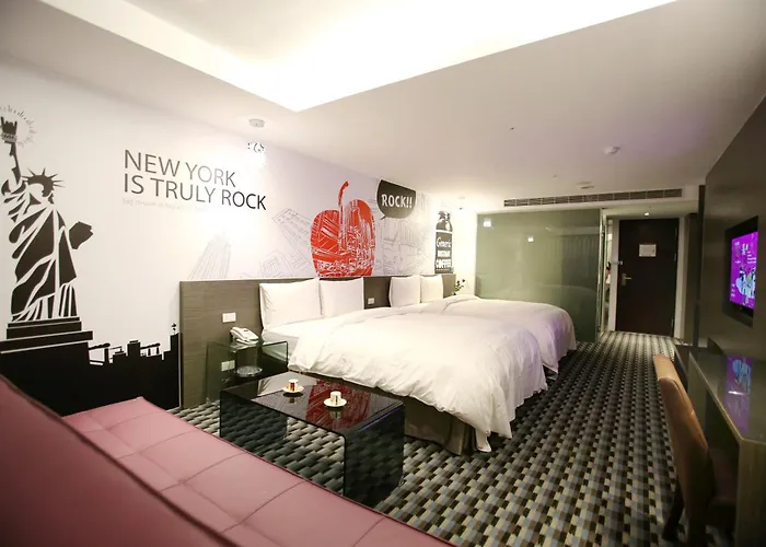 Chiayi Look Hotel