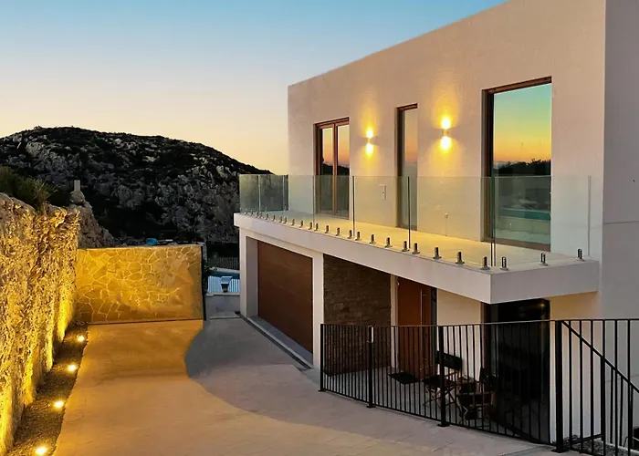 Villas con piscina privada en Cullera