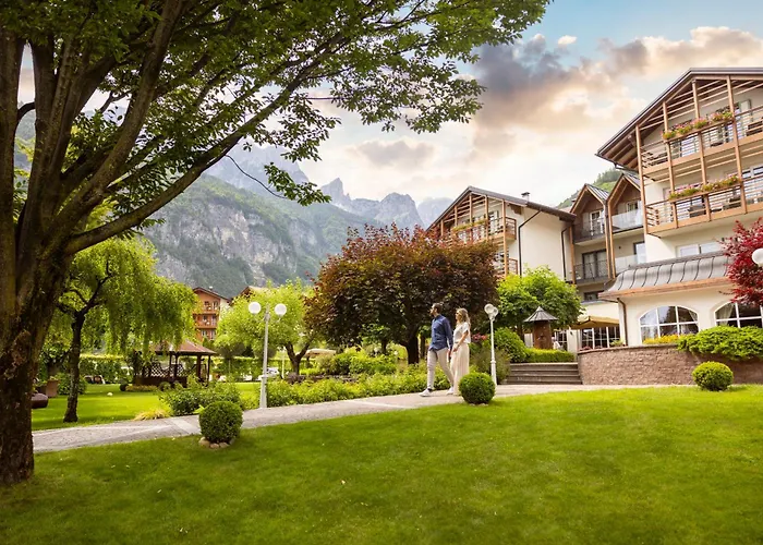 Molveno Hotels