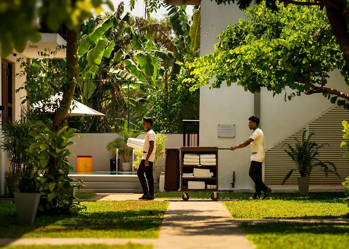 The Thinnai Hotel - Jaffna