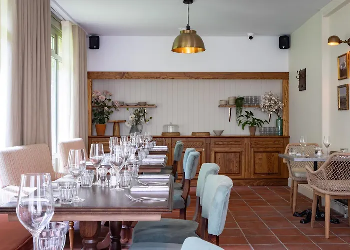 The Ropemaker - A Heartwood Inn