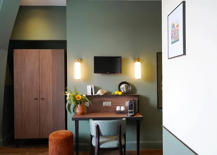 Hotel Litteraire Stendhal Et Spa