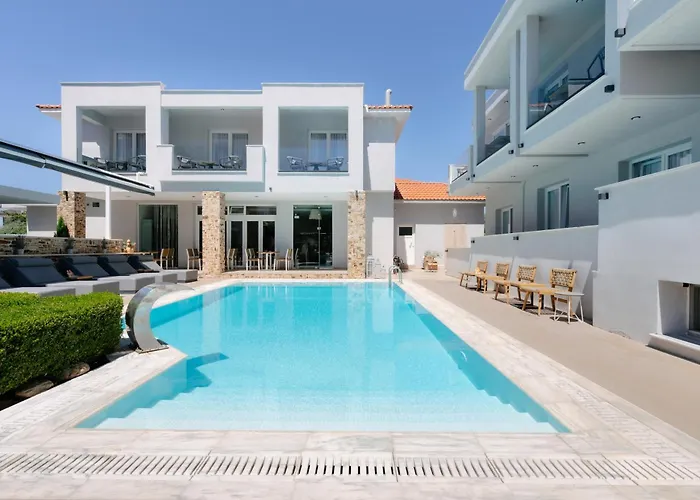 Metsikas Residence