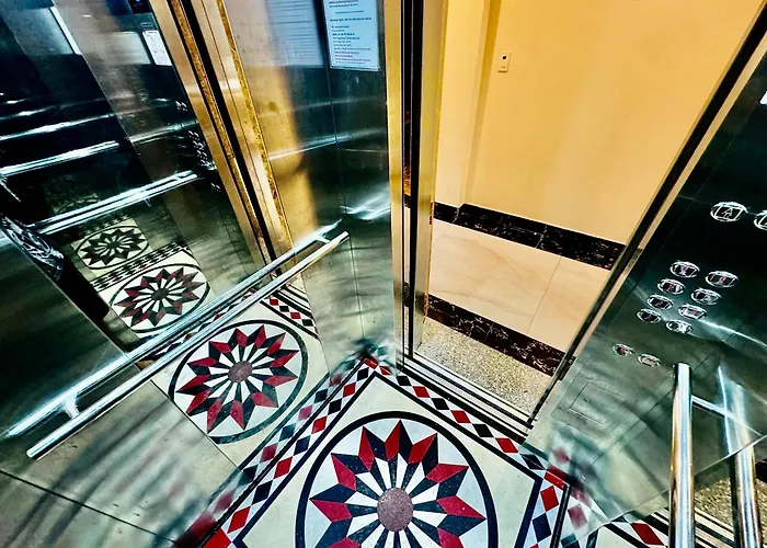 Thang Long Hotel
