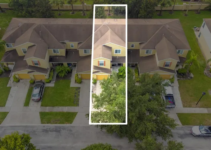 Stylish Villa Near Disney & Universal