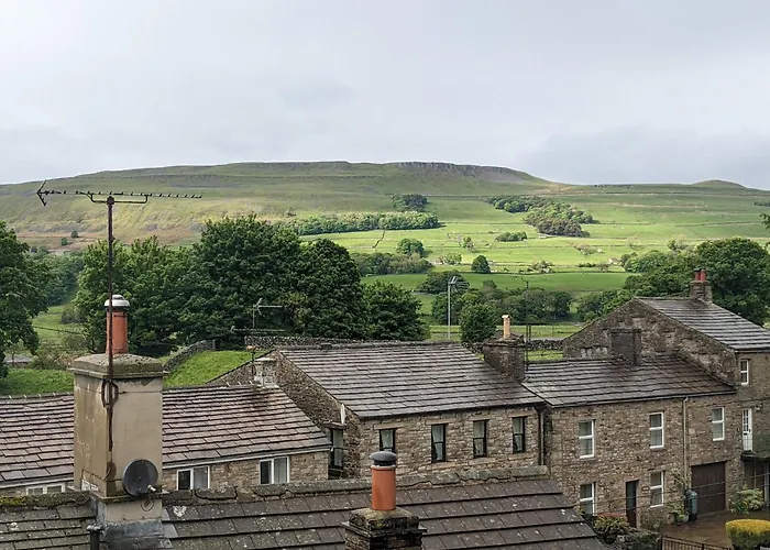 Hawes Hotels