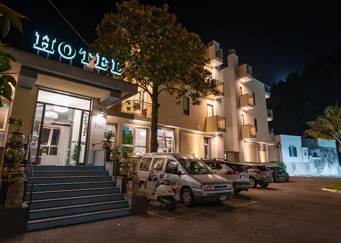 Hotel sulla spiaggia a Maiori