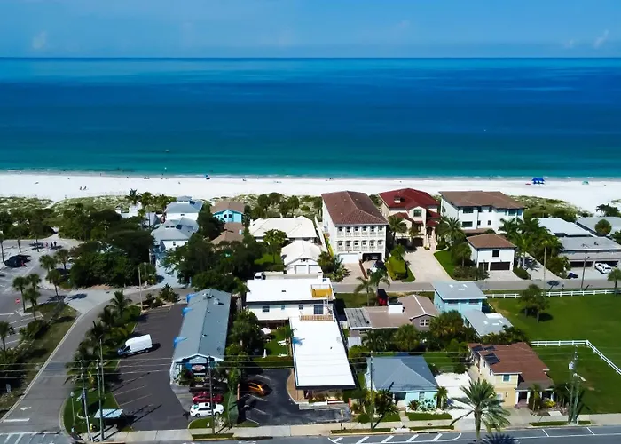 Redington Shores Beach hotels