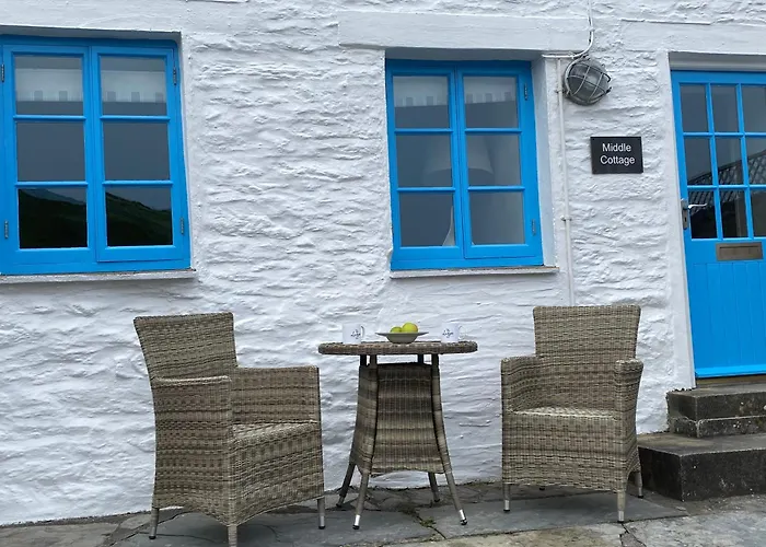 Portloe Hotels