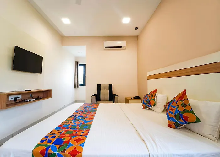 Singanallur Hotels