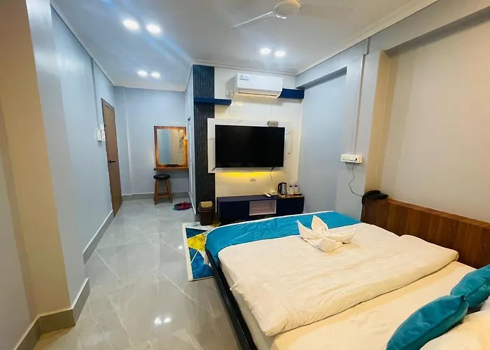 Guru Hotel And Lodge