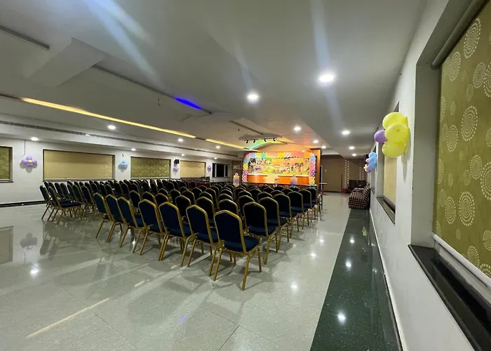 Varada Nagavali Hotel