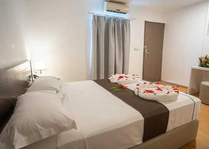 Airport Ace Hotel