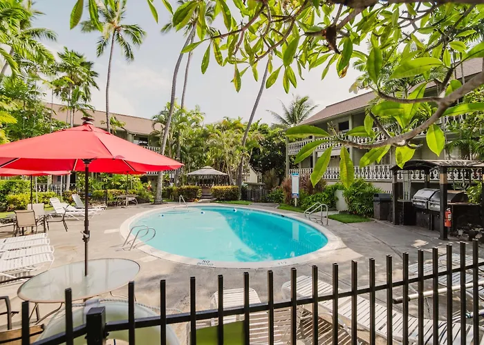 Kona Islander Inn - Prime Downtown Location With Hot Tub, Pool & Beach