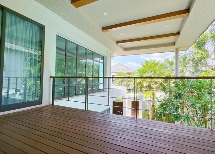 Laguna Villa