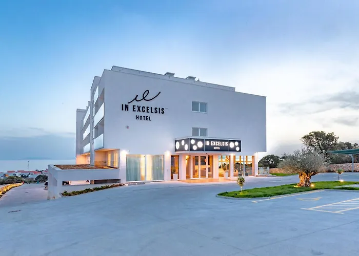 Novalja Hotels