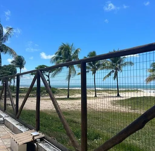 Apto em condomínio PÉ NA AREIA na praia de Guaibim!
