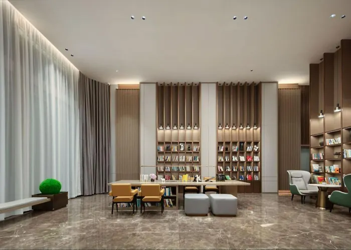 Atour Hotel Haikou Wanguo Metropolis Qilou Old Street