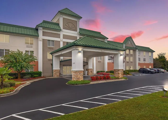 Kings Mountain Hotels