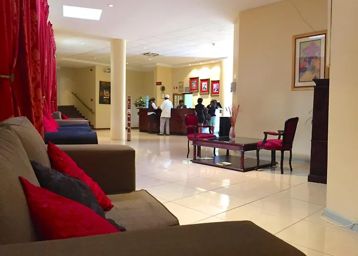 Bethel Court Vineyard Hotel