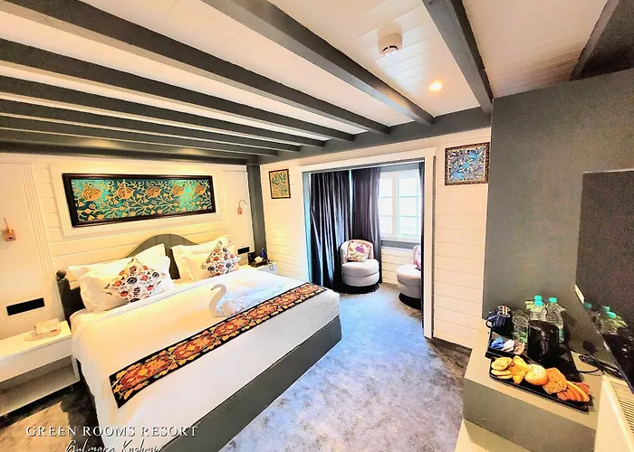 Gulmarg Hotels